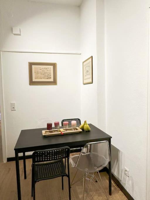 Igo Apartment 2 Schlafenzimmer Mit Waschmaschine Trockner Haustier Rheinufer 5Min Netflix Disney Plus 17-6 Ντούισμπουργκ Εξωτερικό φωτογραφία
